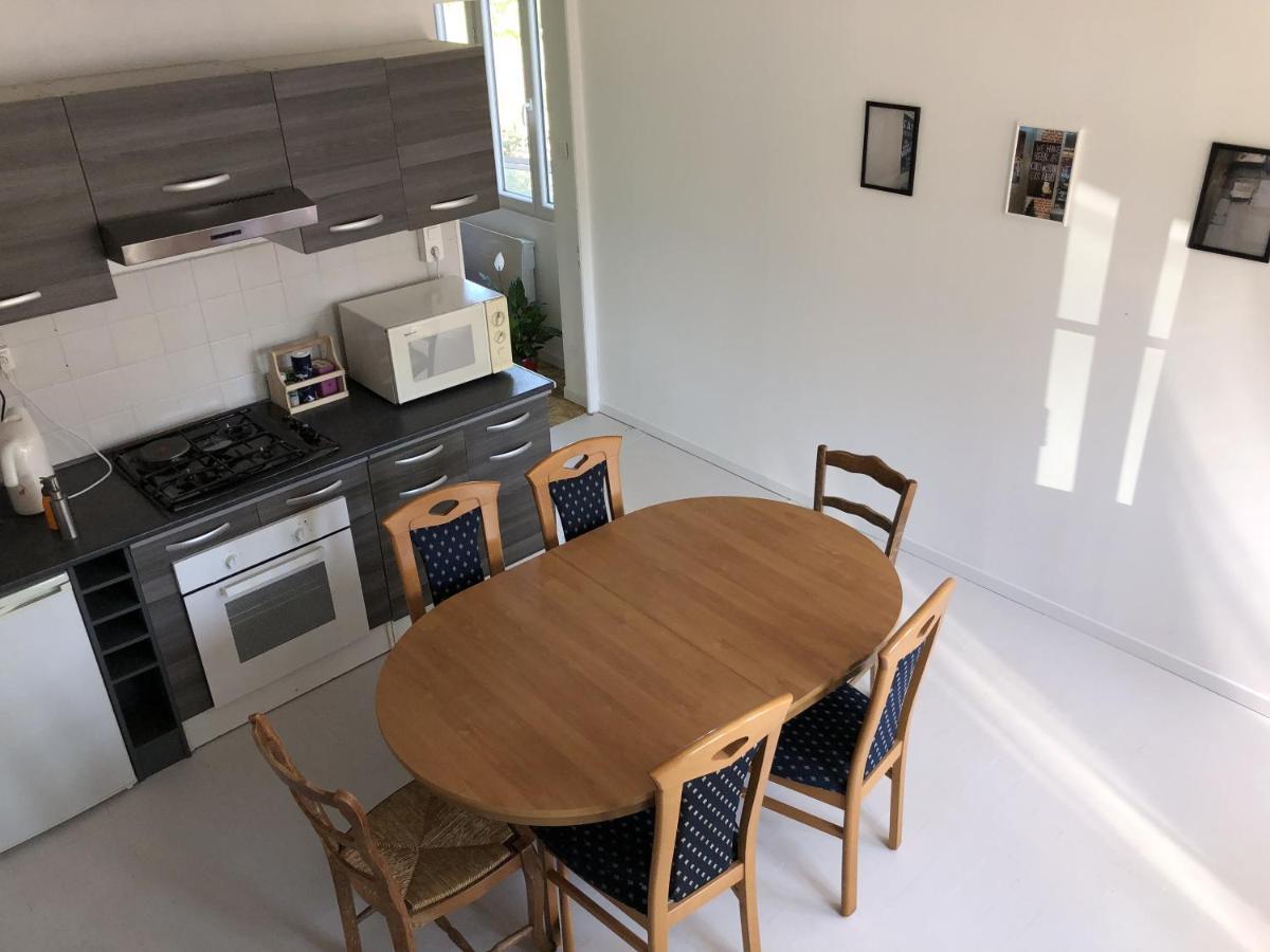 Chambres Individuelles Avec Partie Commune Ou Logement Entier Si Disponible Via Rhona Vulbens Dış mekan fotoğraf
