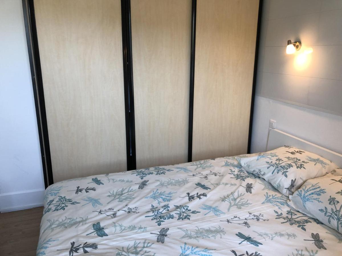 Chambres Individuelles Avec Partie Commune Ou Logement Entier Si Disponible Via Rhona Vulbens Dış mekan fotoğraf