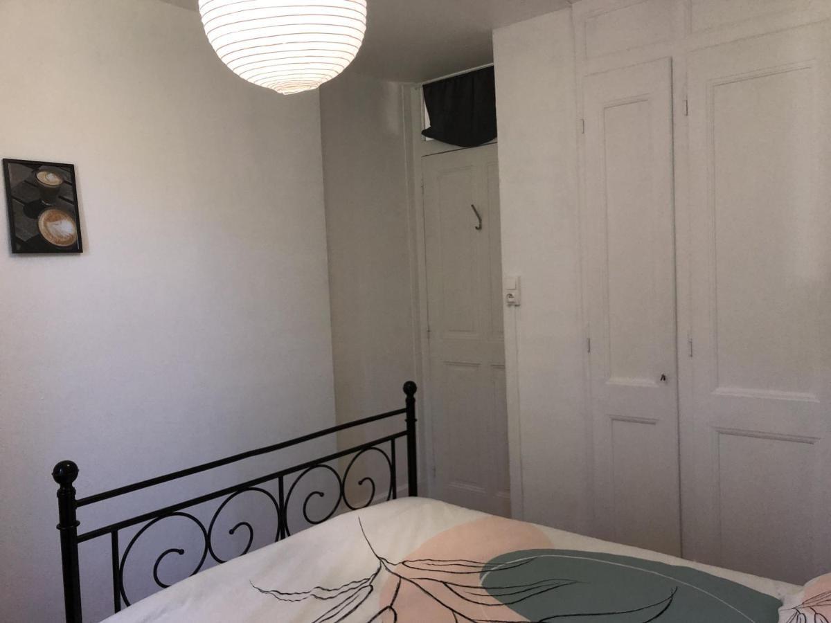 Chambres Individuelles Avec Partie Commune Ou Logement Entier Si Disponible Via Rhona Vulbens Dış mekan fotoğraf